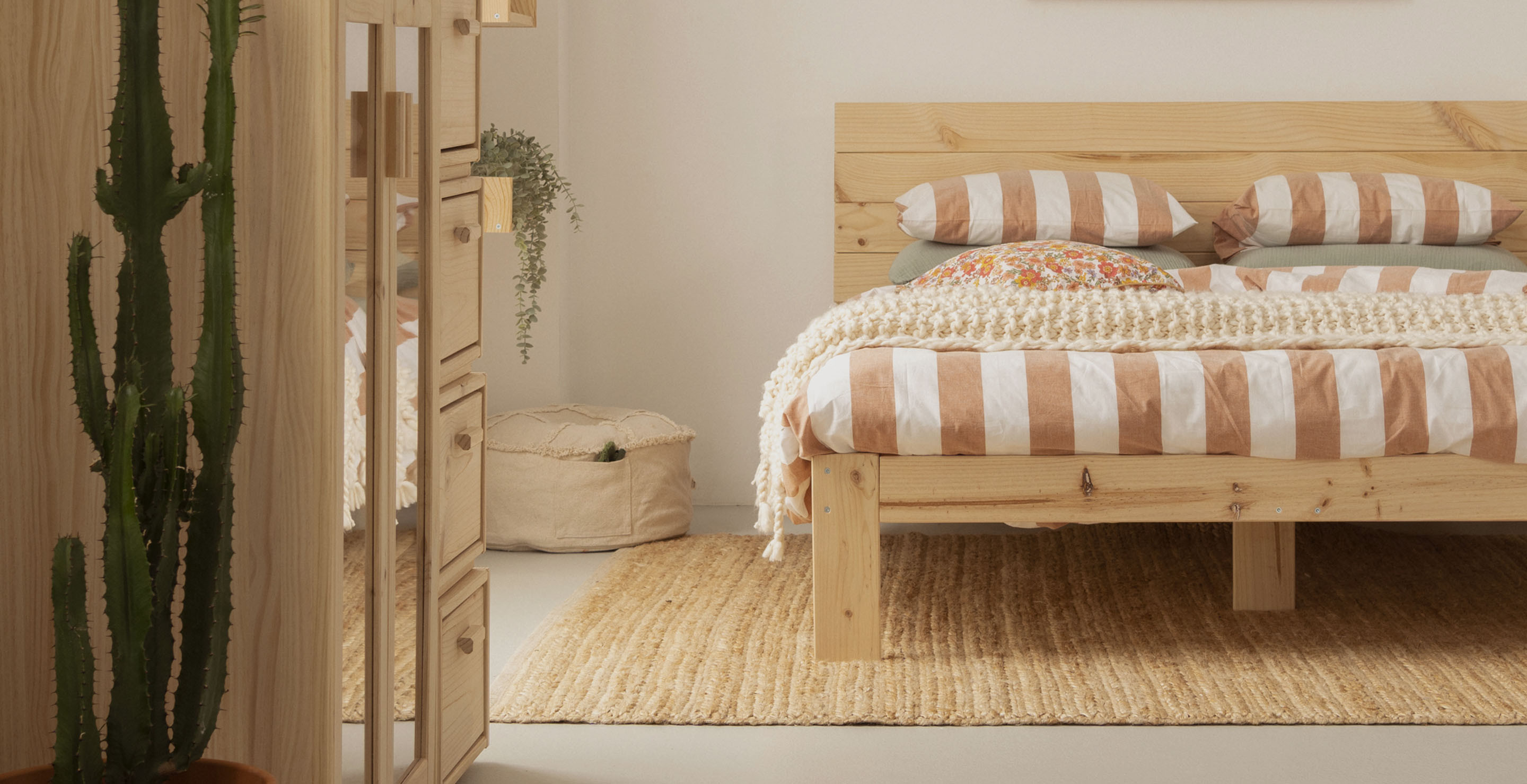 REBAJAS<br />Para que decorar<br />con madera natural,<br />sea todavía más fácil.