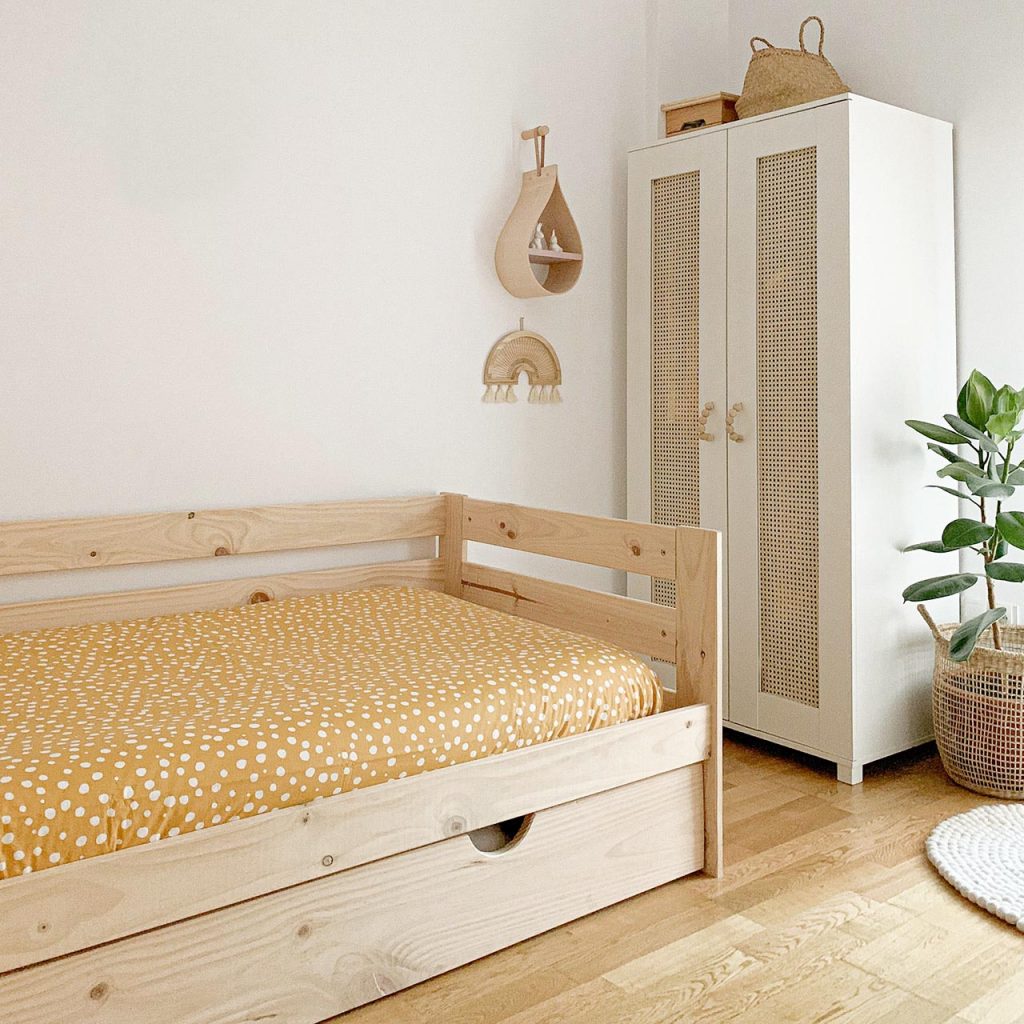 Redecorar la habitación de los niños es sencillo, cómodo y muy barato